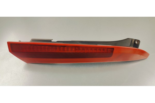 Recambio de piloto trasero derecho para volvo xc90 2.4 d5 163 4x4 referencia OEM IAM 157618  