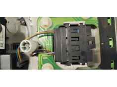 Recambio de luz interior para opel vectra c berlina comfort referencia OEM IAM 13157639  