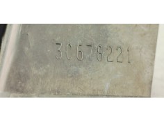 Recambio de piloto trasero derecho para volvo xc90 2.4 d5 163 4x4 referencia OEM IAM 157618  