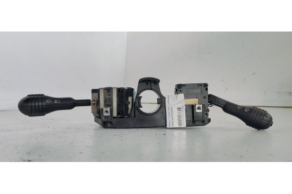 Recambio de mando multifuncion para renault twingo (co6) 1.2 authentique (c068/6c/6d) referencia OEM IAM   
