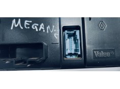 Recambio de mando climatizador para renault megane ii berlina 5p confort dynamique referencia OEM IAM 8200344840  