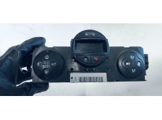 Recambio de mando climatizador para renault megane ii berlina 5p confort dynamique referencia OEM IAM 8200344840  