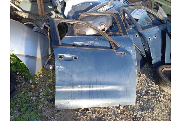 Recambio de puerta delantera derecha para citroen c4 picasso 1.6hdi 120 fap referencia OEM IAM   