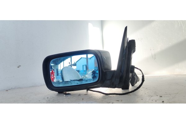 Recambio de retrovisor izquierdo para bmw serie 3 berlina (e46) 316i referencia OEM IAM   