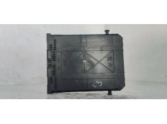 Recambio de caja reles / fusibles para citroen c3 1.6 hdi 75 fap referencia OEM IAM 9666952280  