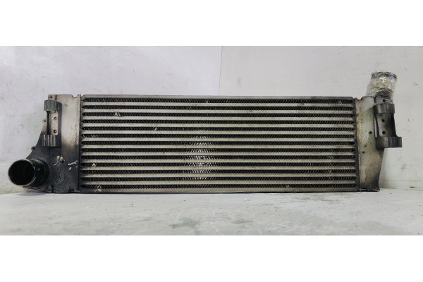 Recambio de intercooler para renault scenic ii 1.5dci 105 referencia OEM IAM 8200115540F  