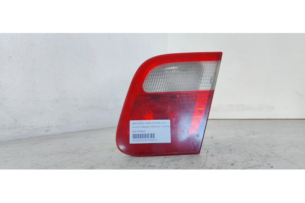 Recambio de piloto trasero derecho interior para bmw serie 3 berlina (e46) 320d referencia OEM IAM 63218364924  