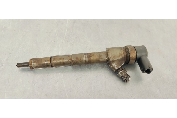 Recambio de inyector para opel insignia berlina 2.0cdti 130 fap referencia OEM IAM 0445110423  