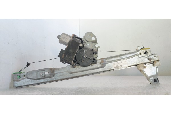 Recambio de elevalunas delantero derecho para peugeot 308 sport referencia OEM IAM 9657247580  