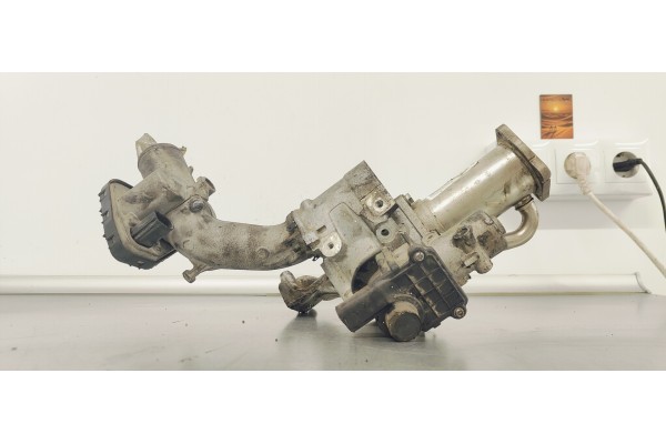 Recambio de enfriador egr para renault scenic ii 1.5dci 105 referencia OEM IAM 8200545260  