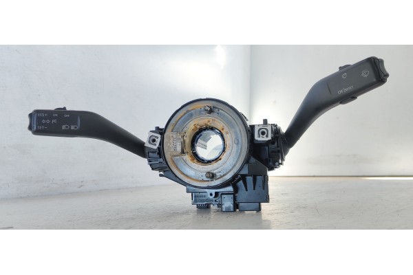 Recambio de mando multifuncion para skoda octavia berlina (1z3) edition 100 referencia OEM IAM 1K0953513A  