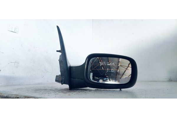 Recambio de retrovisor derecho para renault megane ii berlina 5p 1.5 dci diesel referencia OEM IAM 8200219923  