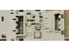 Recambio de luz interior para mazda 3 lim. () 2.0 i 120 referencia OEM IAM KD4569971  