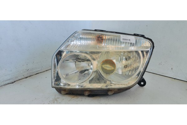 Recambio de faro izquierdo para dacia duster 1.5 dci referencia OEM IAM   