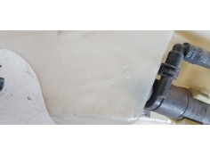 Recambio de deposito limpia para jaguar xf 2.7 v6 diesel luxury referencia OEM IAM 8X2317B613A  