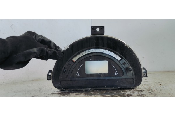 Recambio de cuadro instrumentos para citroen c3 1.4 referencia OEM IAM 9645994280  