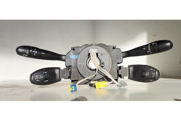 Recambio de mando multifuncion para peugeot 607 (s2) básico referencia OEM IAM 96605597XT  