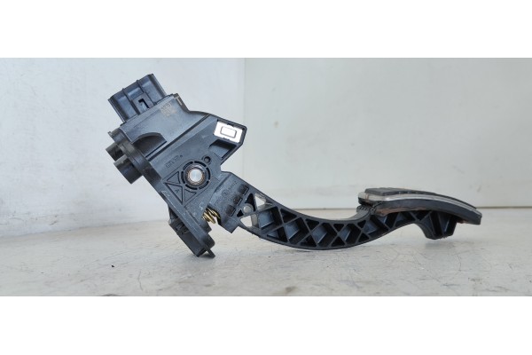 Recambio de potenciometro pedal para mitsubishi outlander (gf0) kaiteki 4wd referencia OEM IAM 1600A116  