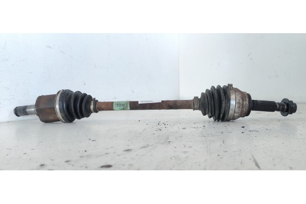 Recambio de transmision delantera izquierda para kia rio (yb) 1.4 cat referencia OEM IAM 49500H8300  