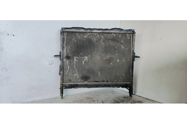 Recambio de radiador agua para kia sorento 2.5 crdi ex referencia OEM IAM 253103EXXX  
