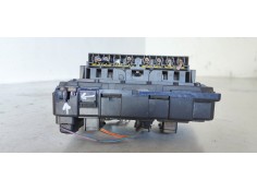 Recambio de caja reles / fusibles para citroen c5 berlina 2.0 hdi exclusive automático referencia OEM IAM 964125808000  