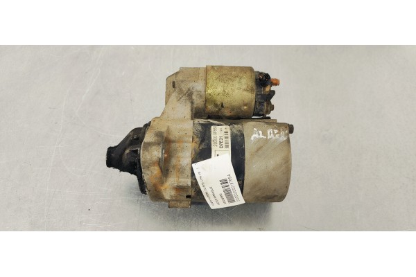 Recambio de motor arranque para nissan almera (n16/e) line up referencia OEM IAM 233009F660  