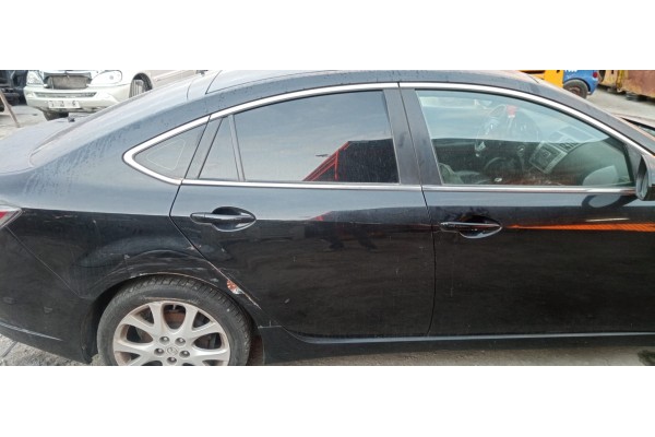 Recambio de puerta trasera derecha para mazda 6 lim. (gh) 2.0 turbodiesel cat referencia OEM IAM   