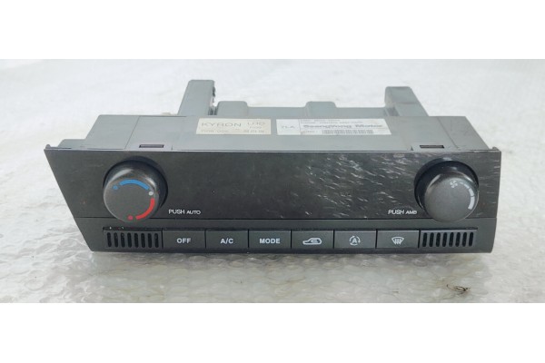 Recambio de mando climatizador para ssangyong kyron 2.0 d referencia OEM IAM 6870009070  