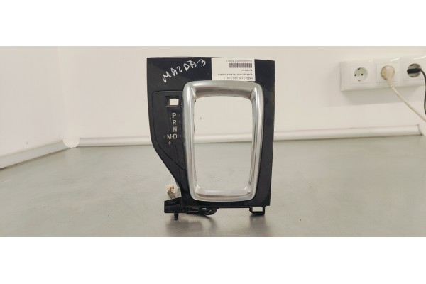 Recambio de guarnecidos palanca cambio para mazda 3 lim. () 2.0 i 120 referencia OEM IAM BLD864341  