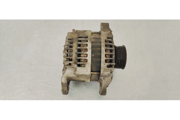 Recambio de alternador para nissan almera (n16/e) line up referencia OEM IAM 23100BU010  