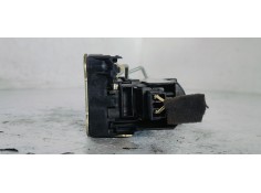 Recambio de cerradura puerta delantera derecha para dacia duster 1.5 dci referencia OEM IAM 805024978R  