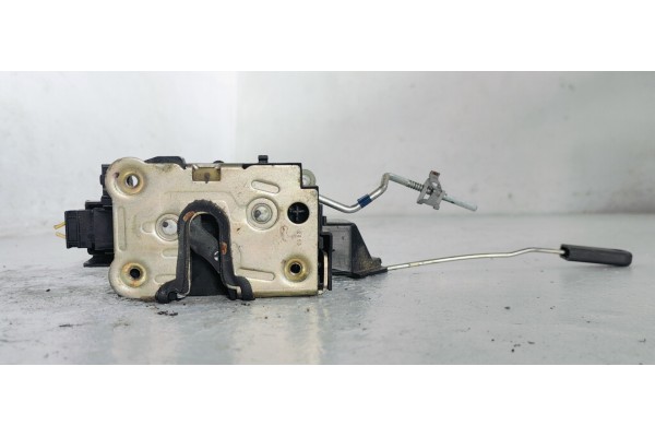 Recambio de cerradura puerta delantera izquierda para dacia duster 1.5 dci referencia OEM IAM 805039187R  