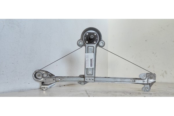 Recambio de elevalunas trasero derecho para opel astra h ber. 1.7 16v cdti referencia OEM IAM   