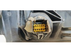 Recambio de retrovisor izquierdo para renault megane ii berlina 5p 1.5 dci diesel referencia OEM IAM 12353060  