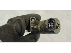 Recambio de inyector para peugeot 307 (s1) xr clim referencia OEM IAM 0445110076  