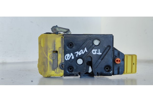 Recambio de cerradura puerta trasera derecha para volvo s60 berlina d5 referencia OEM IAM   