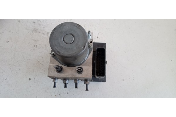 Recambio de abs para citroen c5 berlina 2.0 hdi fap referencia OEM IAM 9666226380  