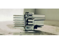 Recambio de resistencia calefaccion para opel insignia berlina 2.0cdti 130 fap referencia OEM IAM 13503201  