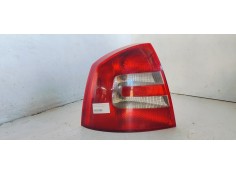 Recambio de piloto trasero izquierdo para skoda octavia berlina (1u2) referencia OEM IAM   