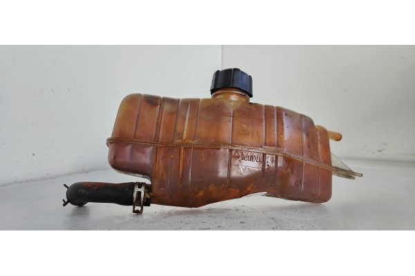 Recambio de deposito expansion para renault modus 1.5 dci diesel referencia OEM IAM 8200149742J  