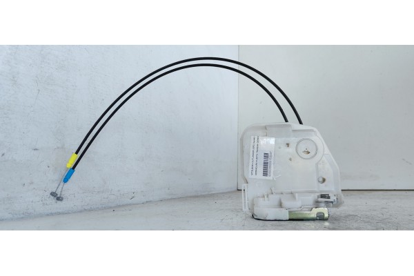 Recambio de cerradura puerta trasera derecha para mitsubishi outlander (gf0) kaiteki 4wd referencia OEM IAM   