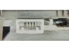 Recambio de luz interior para renault clio iv 1.2 referencia OEM IAM 739486822R  