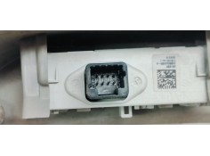 Recambio de luz interior para renault clio iv 1.2 referencia OEM IAM 739486822R  