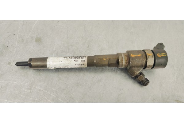 Recambio de inyector para hyundai santa fe (bm) 2.2 crdi style 4x4 referencia OEM IAM 0445110254  