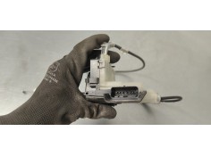 Recambio de cerradura puerta delantera derecha para citroen c3 1.2i 82 referencia OEM IAM 123980  