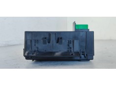 Recambio de caja reles / fusibles para smart coupe fortwo coupe (52kw) referencia OEM IAM A4515451101  