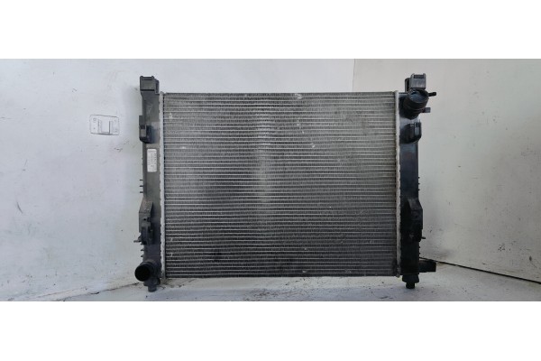 Recambio de radiador agua para dacia duster 1.5 dci referencia OEM IAM 214100078R  