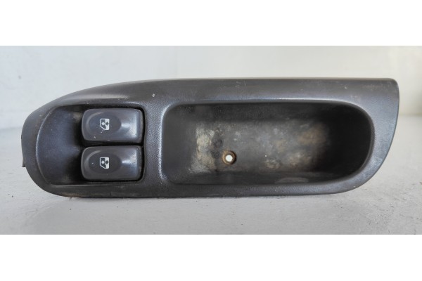 Recambio de mando elevalunas delantero izquierdo para renault scenic (ja..) 1.9 dci expression referencia OEM IAM   