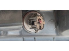 Recambio de faro izquierdo para kia sorento 2.5 crdi ex referencia OEM IAM   