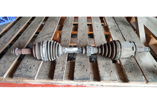 Recambio de transmision delantera izquierda para lexus rx 300(mcu35) 3.5 v6 cat referencia OEM IAM   